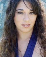 Nicole Custer - Commercial headshot